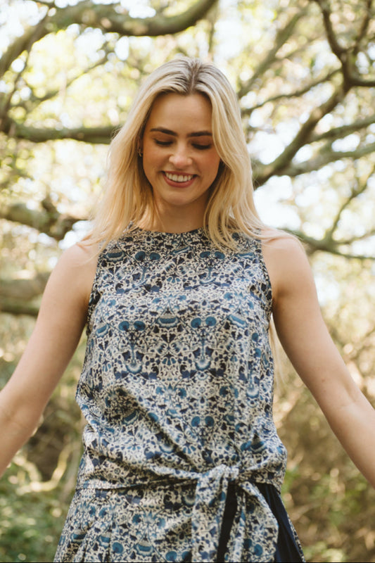 Libbi Shirt Navy Floral