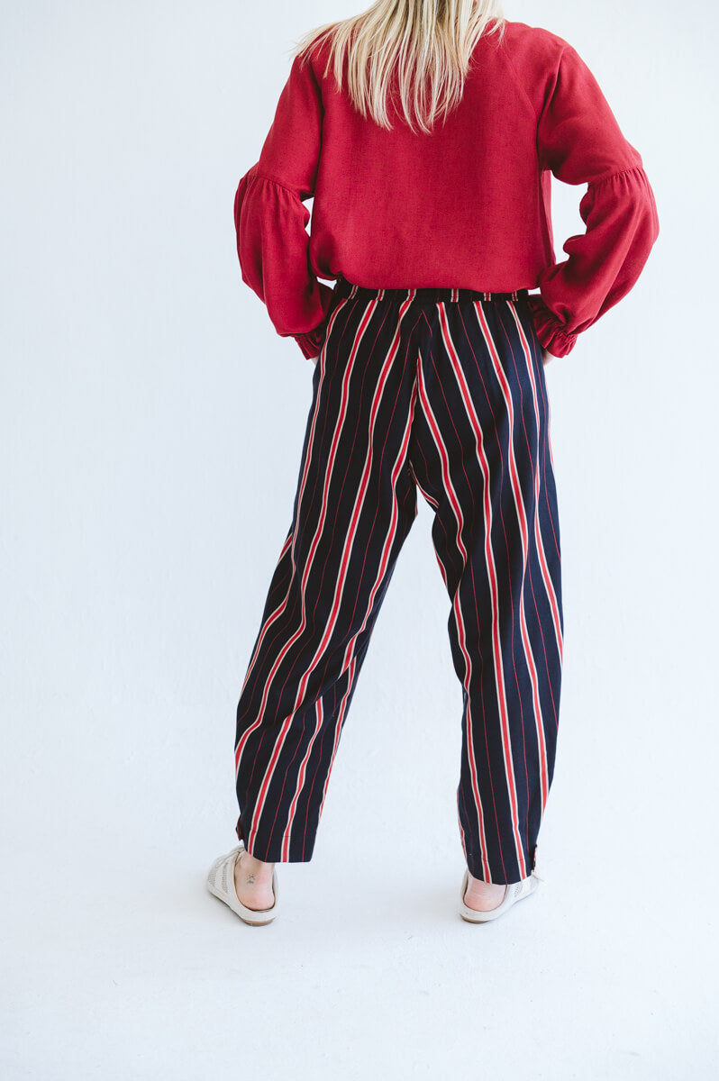 Tayla Barrel Trouser Red