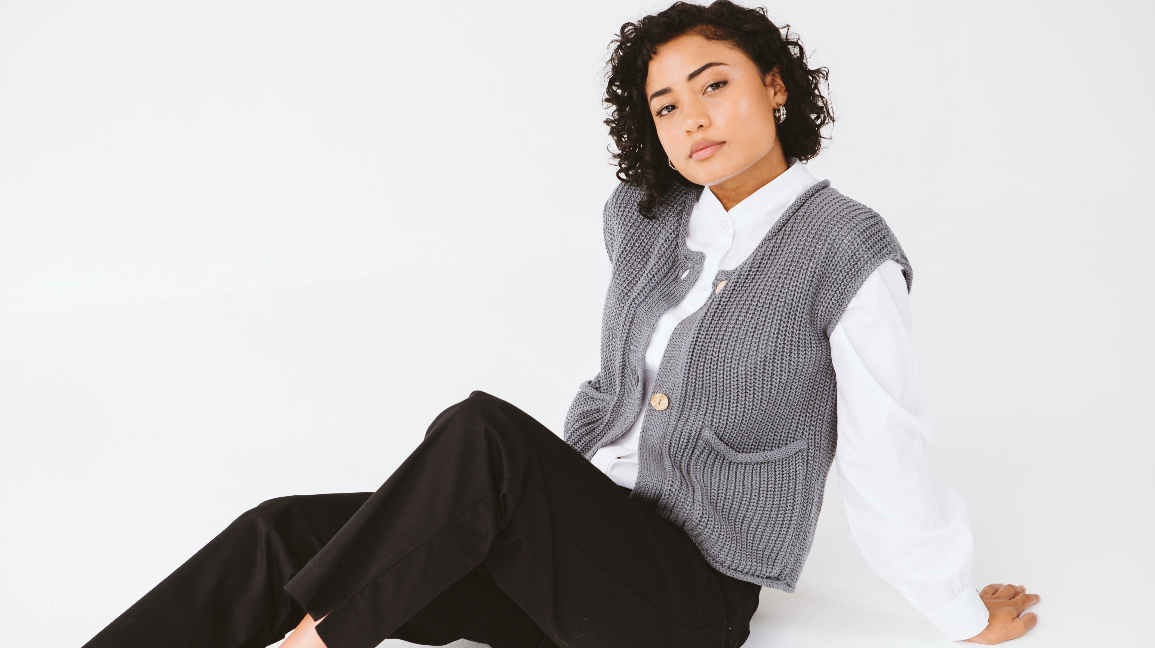 kniteed top, ladies clothing, black cotton trousers, trinity design
