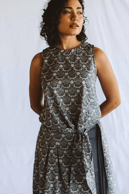 Libbi Shirt Grey Floral