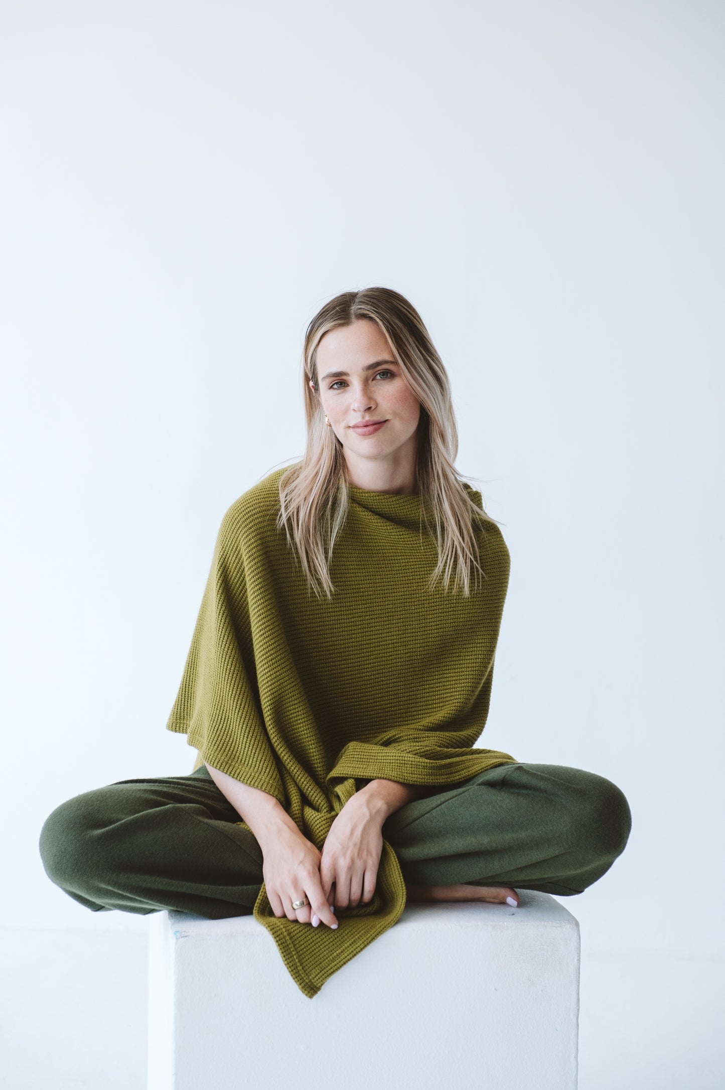 Poncho Chartreuse