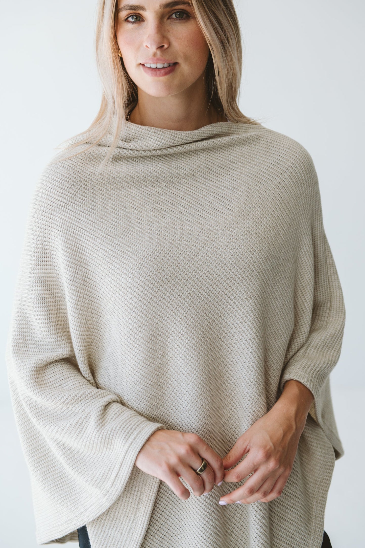 Poncho Cream